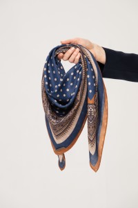 Apaszka Double Face 90/90 YS 1183 Navy