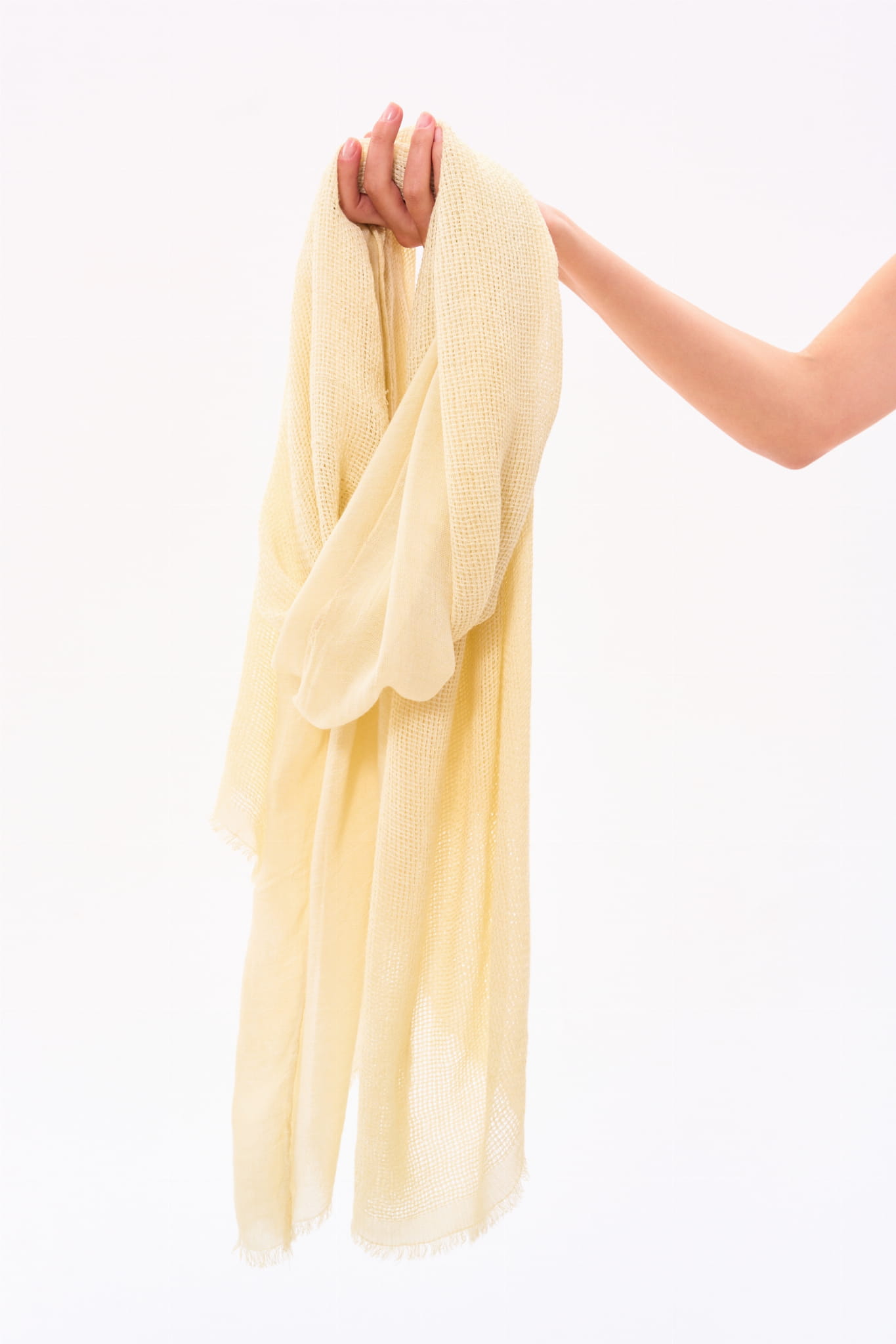 Szal Dmaski SP 49 świetlisty beż  (1).jpg