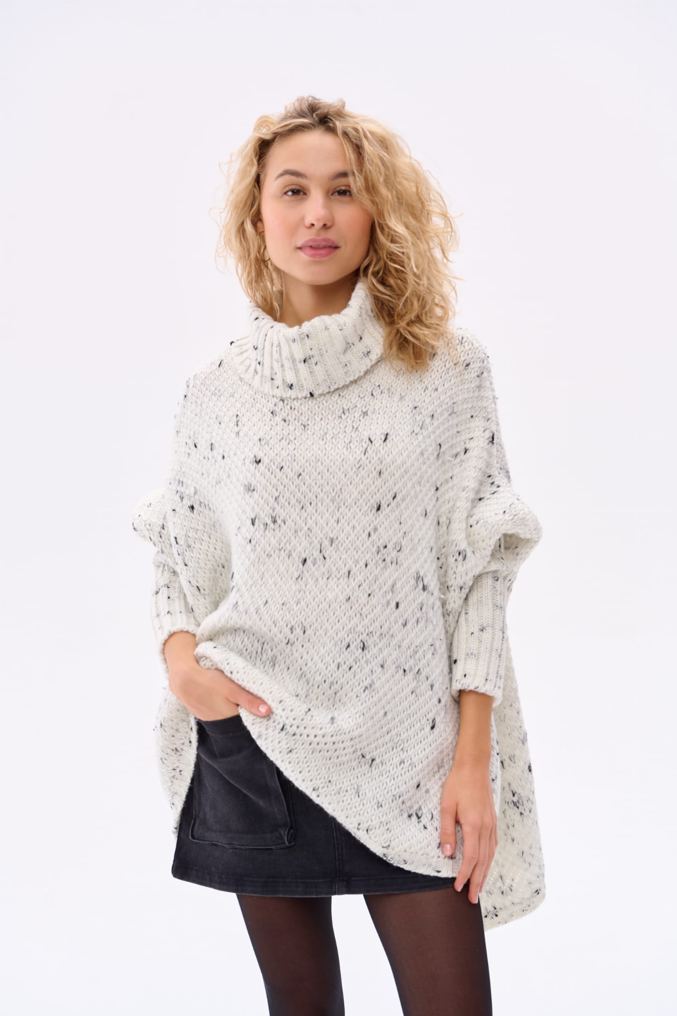 Sweter TRiS ecru melanż (7).jpg