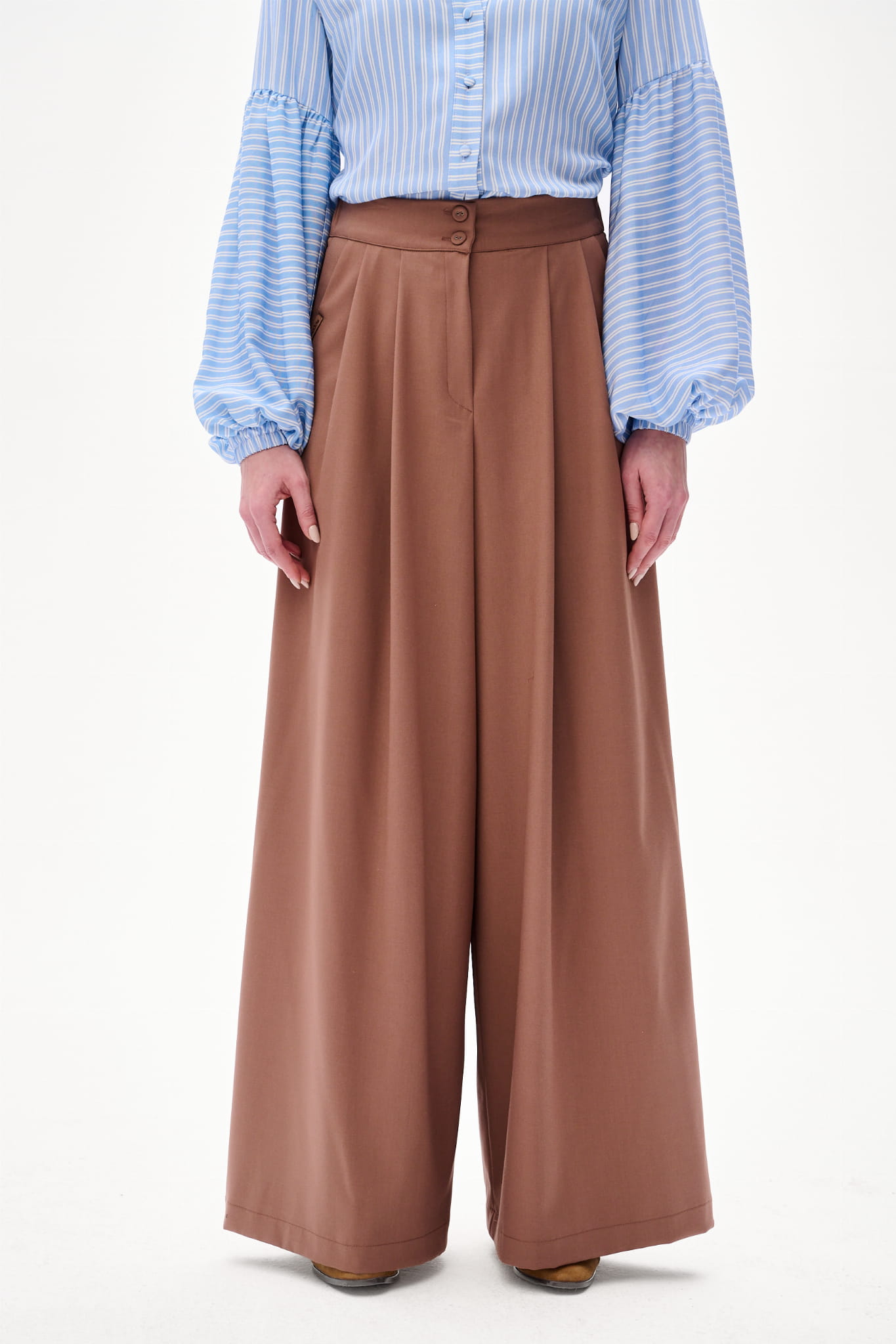 BS CEREMONY MOMMENT52954.jpg