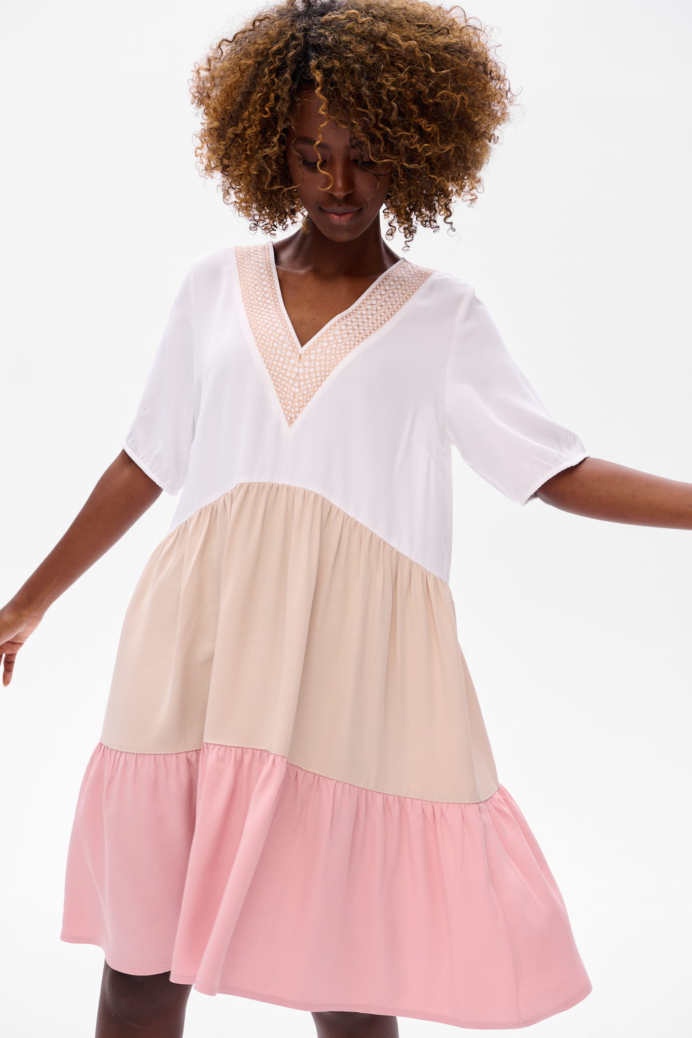 SUKIENKA EDIN PINK (8).jpg