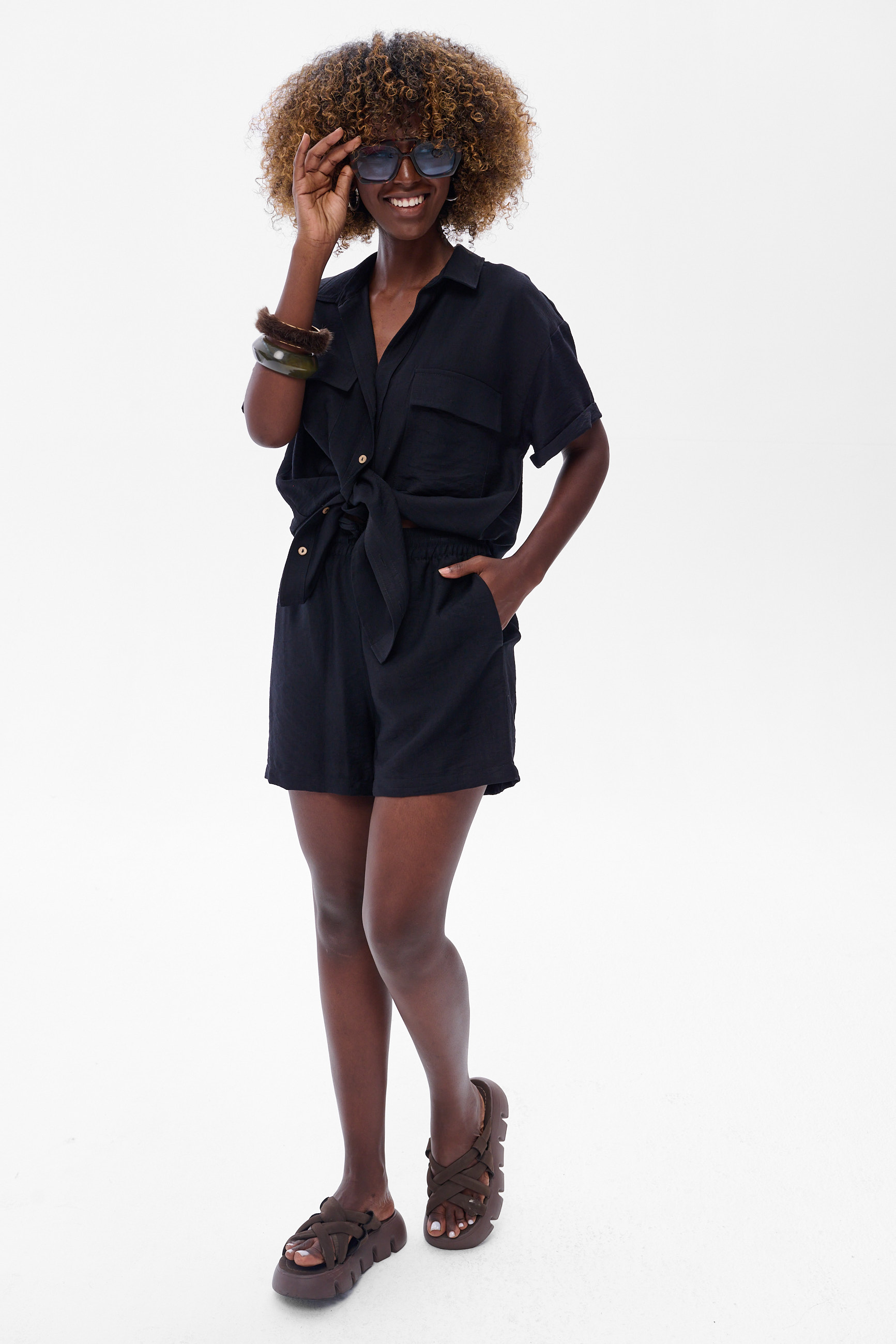 tassel black (3).jpg