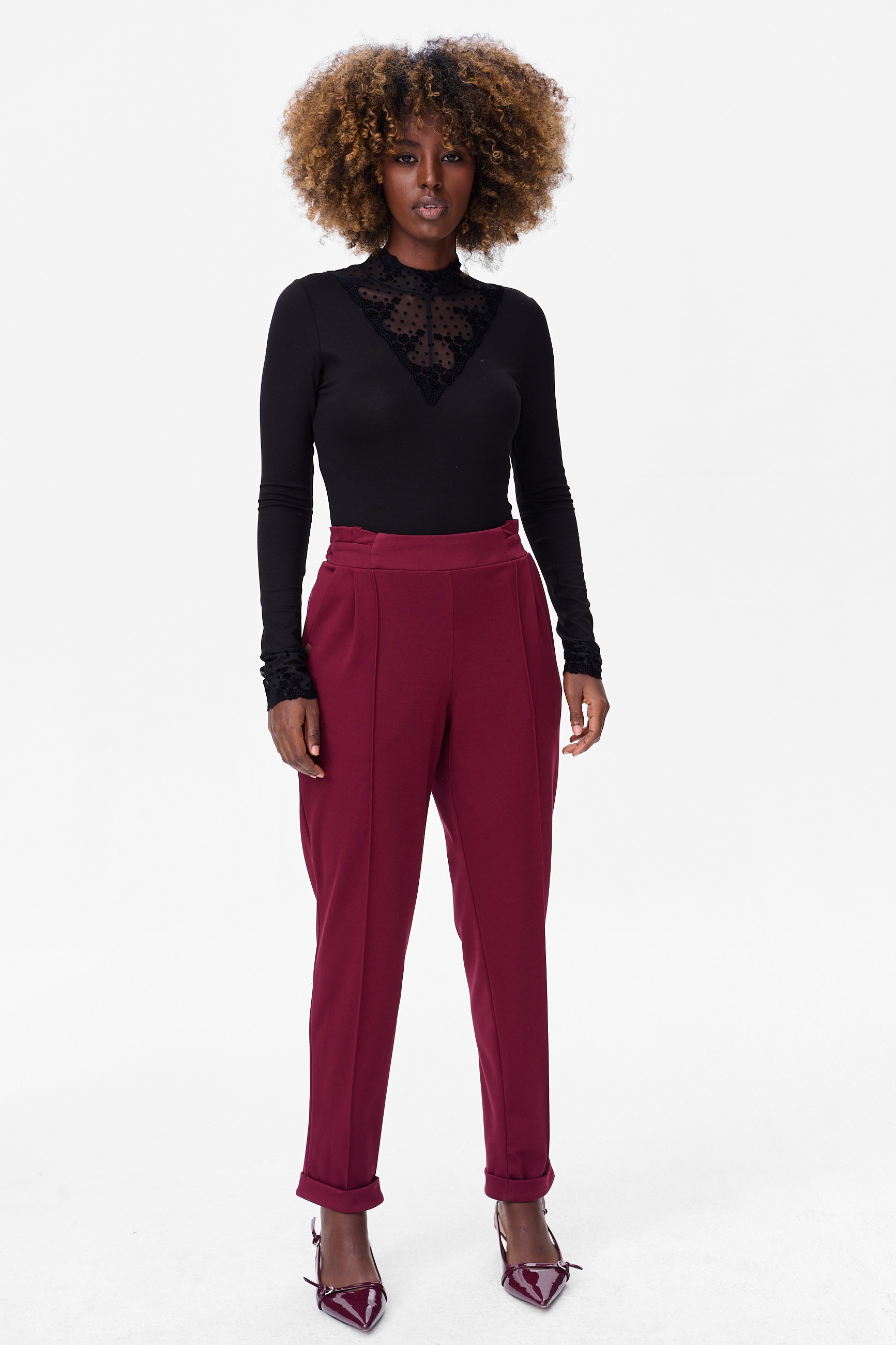 shazam aubergine (2).jpg