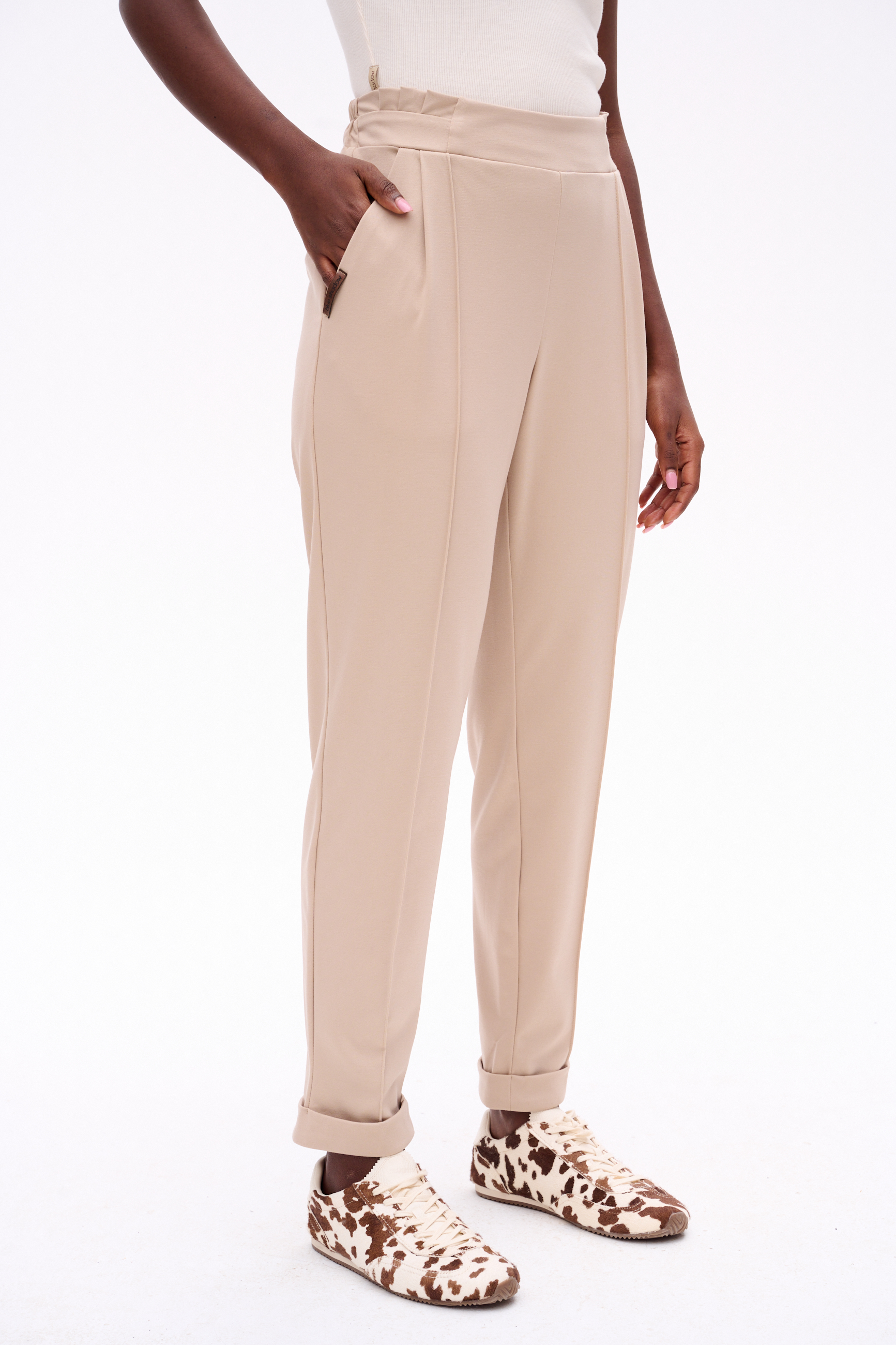 shazam beige (9).jpg