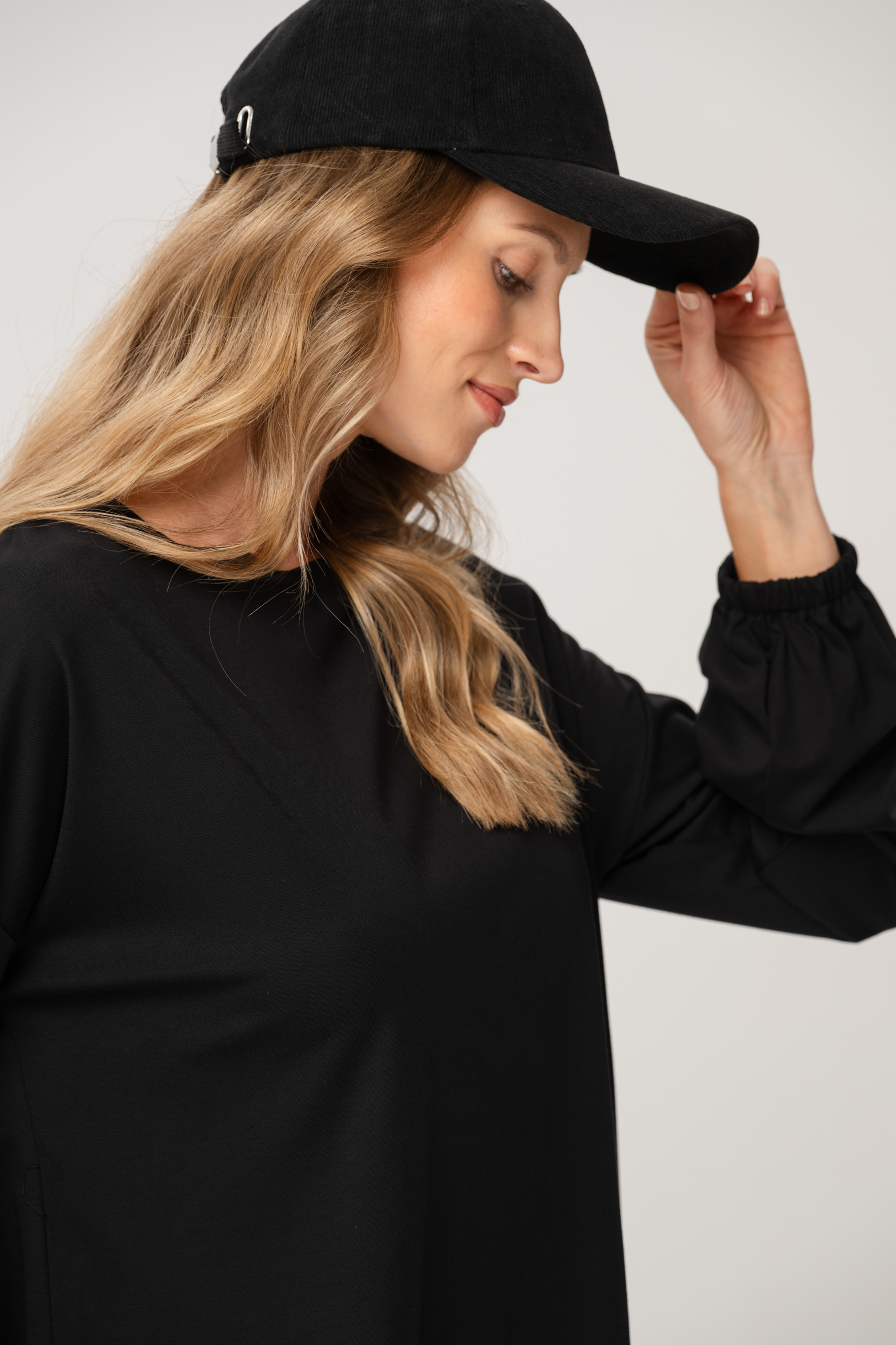 a 3690 black (1).jpg